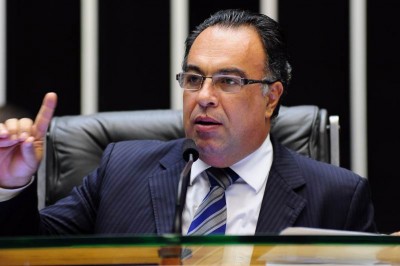 Justiça confirma condenação do ex-deputado André Vargas e mais dois