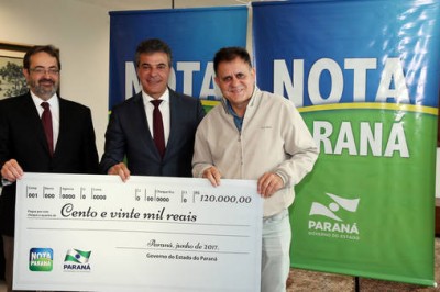 Prêmios do Nota Paraná saem para Umuarama, Prudentópolis e Ponta Grossa