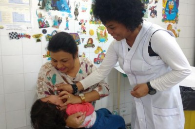 70% das crianças ainda não foram vacinadas contra a polio e sarampo em Paranaguá