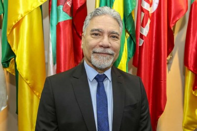 Governo exonera general Marco Vieira do cargo de secretário do Esporte