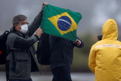 FAB resgata 66 brasileiros que estavam retidos no Peru