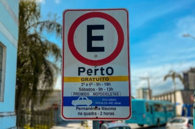 PARANAGUÁ: Cobrança do cartão PERTO chega ao fim, mas fiscalização do estacionamento rotativo continua