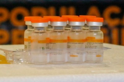 Paraná vai receber 2,4 milhões de doses de vacina até março