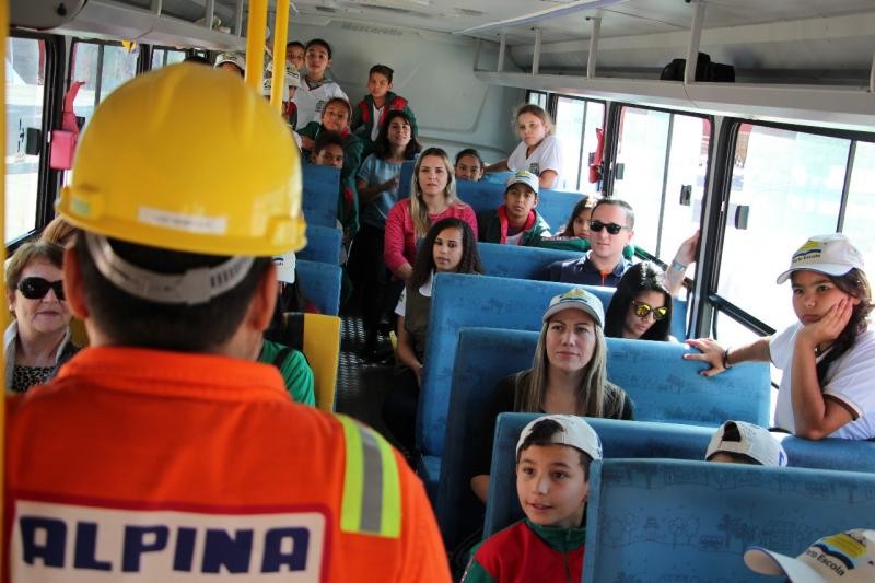 Professores e alunos aprovaram visita ao porto