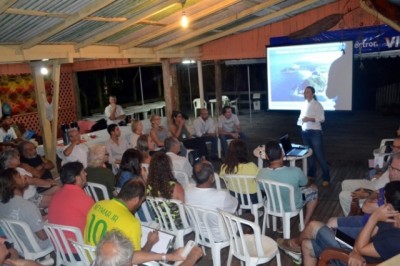 Governo propõe gestão compartilhada para a Ilha do Mel