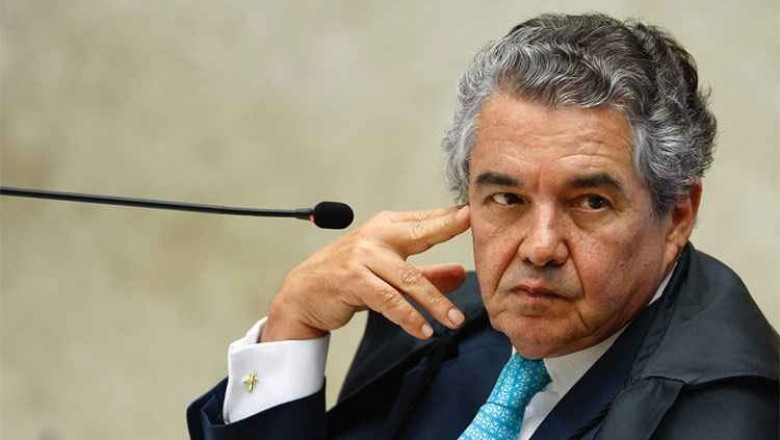 Ministro do STF libera ação que pede abertura de impeachment de Temer