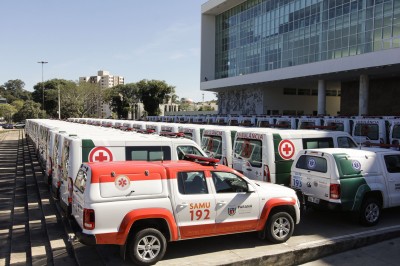 Paraná: Prefeituras e consórcios de saúde recebem 80 ambulâncias