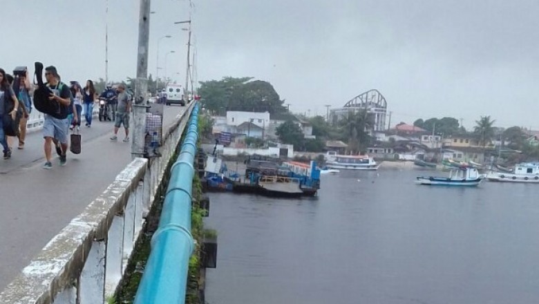 Balsa mais uma vez bate na ponte que liga continente a Ilha dos Valadares