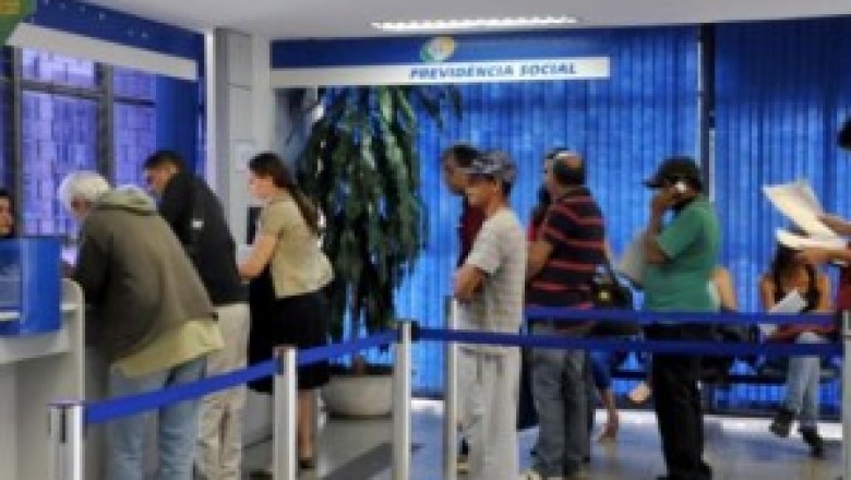 STF deve retomar hoje julgamento sobre desaposentação