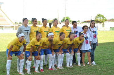 Há 5 anos, Paranaguá recebia a Seleção Brasileira de Futebol em jogo oficial