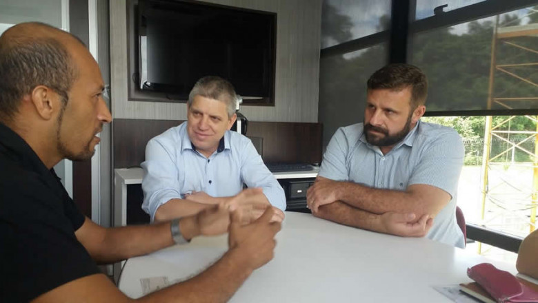 Vereador de Paranaguá se reúne com gerente da Ecovia buscando parceria para melhorias nas vias de acesso da cidade