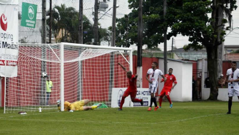 Rio Branco vence de virada o Toledo na Estradinha