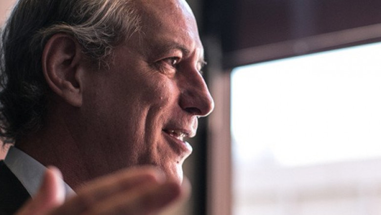 'Temer está envolvido até o pescoço com tudo o que não presta', diz Ciro Gomes ao Estadão