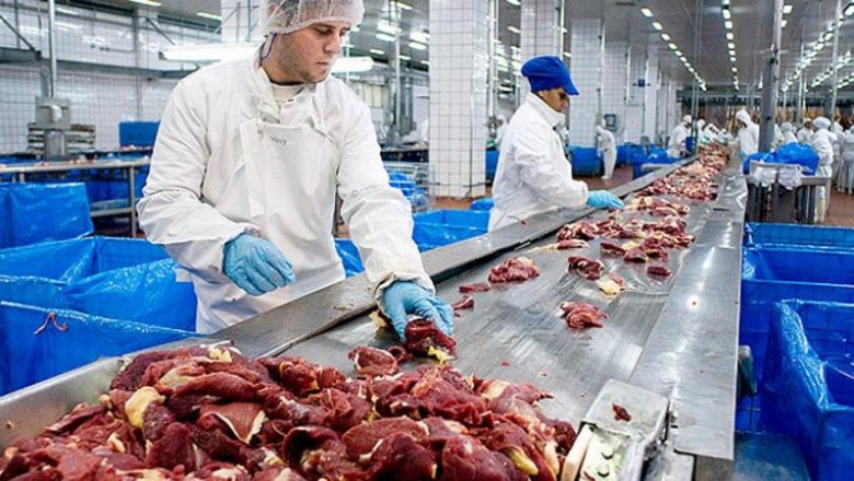 Ministério da Agricultura interdita dois frigoríficos no Paraná