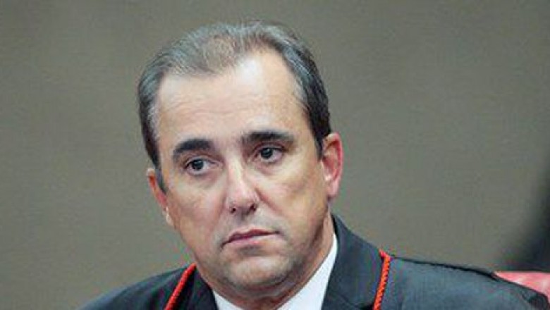 Temer nomeia Admar Gonzaga novo ministro do TSE