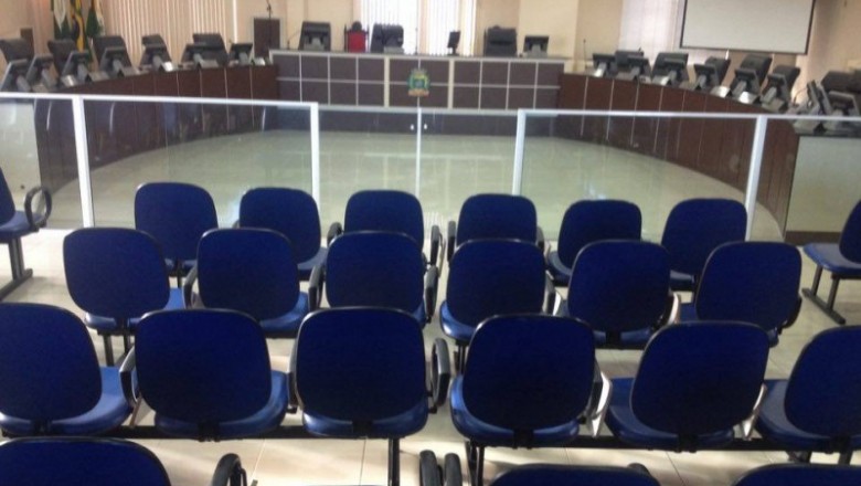 Marquinhos Roque convoca coletiva de imprensa para falar sobre a obra do plenário