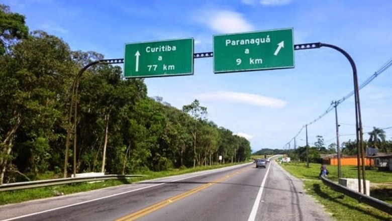 Tráfego de caminhões em rodovias federais do Paraná é restringido 