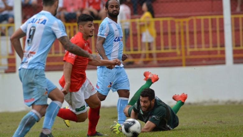 Rio Branco perde para o Londrina em casa