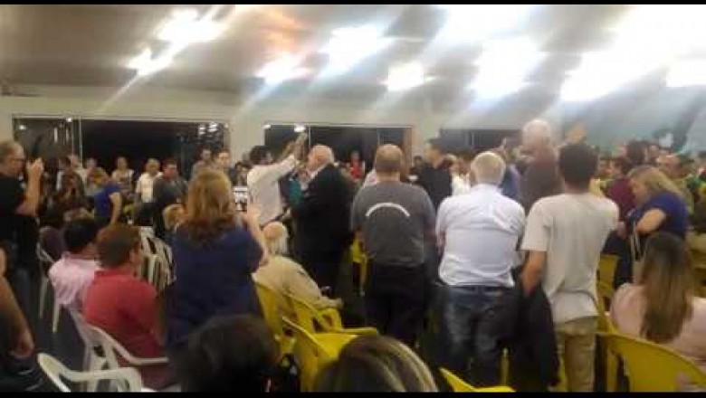 Greca é hostilizado e chamado de ‘mentiroso’ durante audiência pública em Curitiba; vídeo