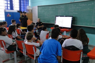Guarda Civil Municipal inicia programa de combate às drogas nas escolas
