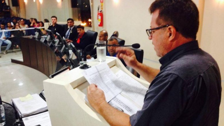 Secretário de Assistência Municipal de Paranaguá tira dúvidas dos vereadores