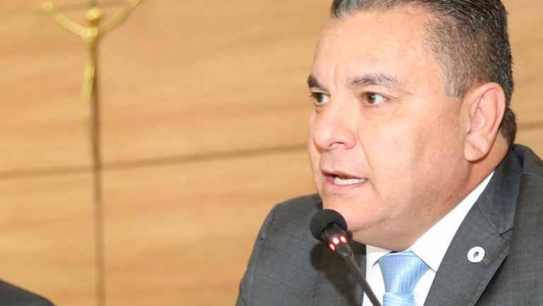 TSE pode acabar com metade das zonas eleitorais do Paraná