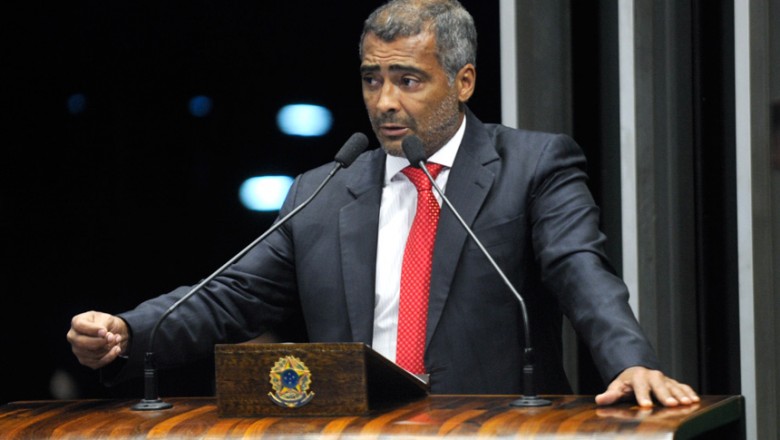 Romário enviará relatório da CPI do Futebol ao Ministério Público da Espanha