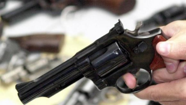 Sete em cada dez homicídios no Brasil em 2015 foram com armas de fogo