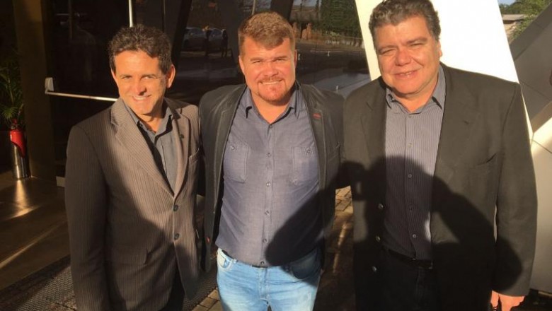 Prefeito participa de programa nacional de gestão ambiental em Foz do Iguaçu