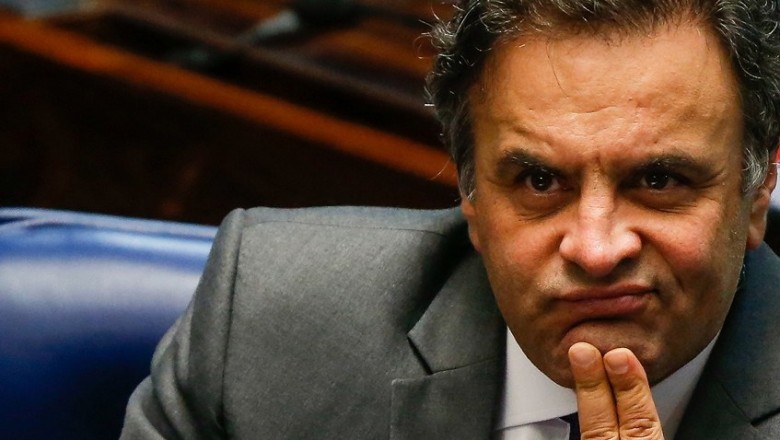 Hashtag #AécioNaCadeia vira assunto mais comentado