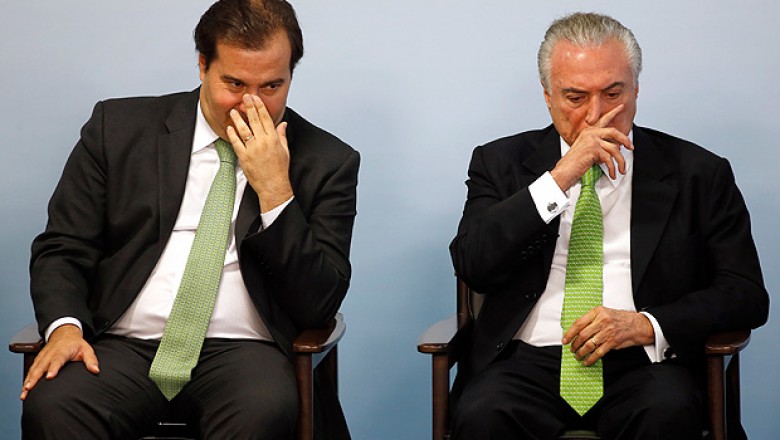 Temer rebate críticos e diz que, “enquanto alguns protestam, a caravana passa”