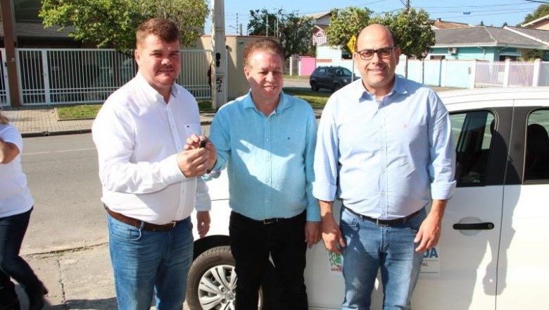 Prefeito Marcelo Roque inaugura nova sede da Secretaria de Assistência Social