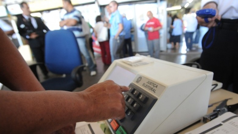 Eleitores do Amazonas não podem ser presos a partir desta terça-feira