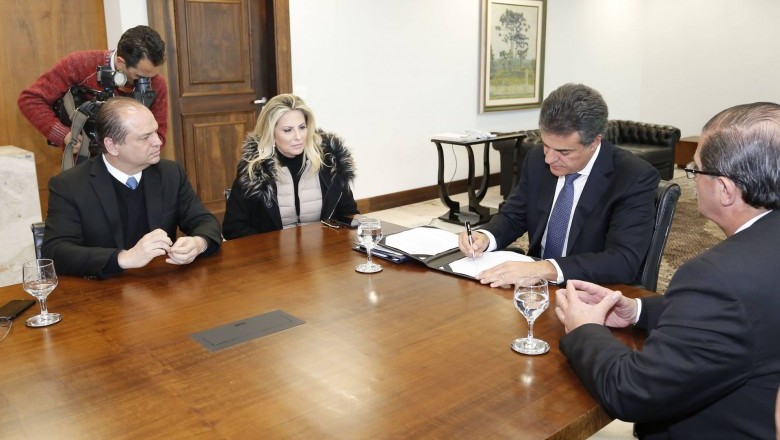 Tecpar vai produzir e fornecer remédio para tratamento do câncer