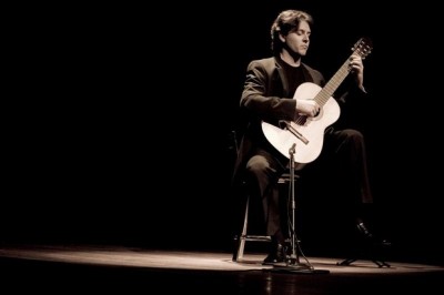 Violonista Gilberto Stefan promoverá masterclass voltado à capacitação de músicos locais e também se apresentará em Paranaguá