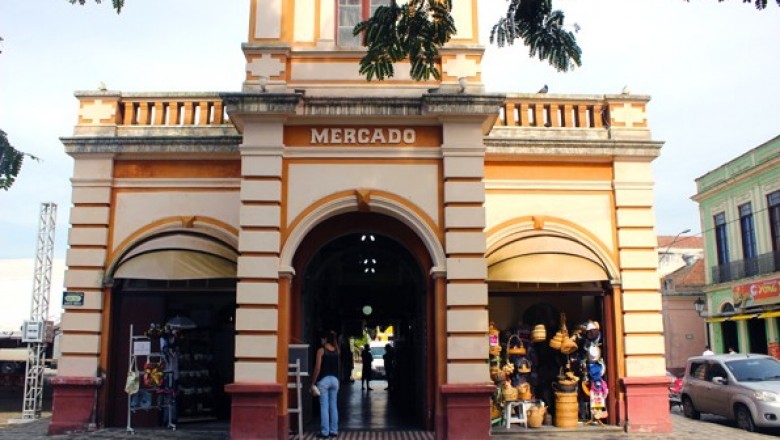 Mais de 150 municípios do Paraná perderam habitantes, aponta IBGE