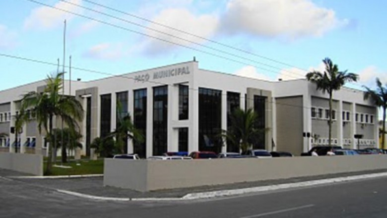 Tribunal de Contas exige que Matinhos comprove regularização do quadro de servidores