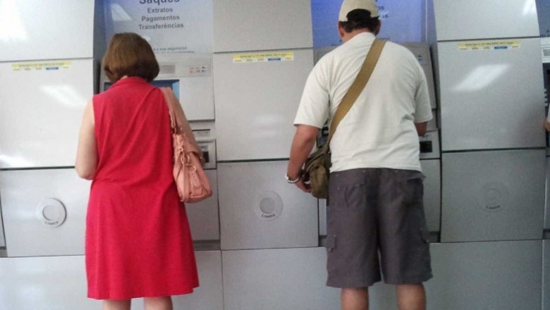 Terceira fase do abono salarial é liberada nesta quinta-feira (14)