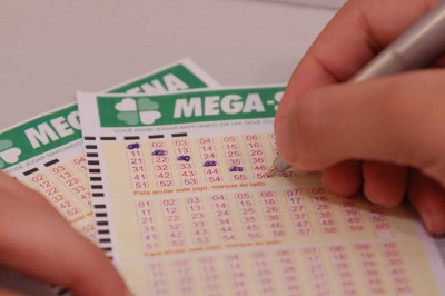 Mega-Sena: ninguém acerta e prêmio vai a R$ 30 milhões
