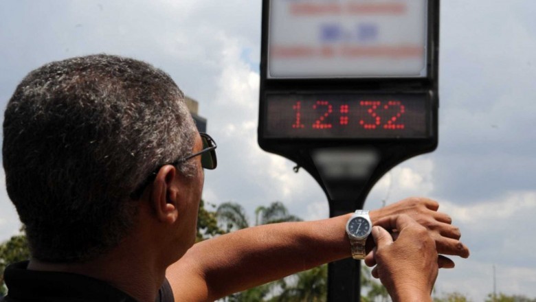 Governo opta pela manutenção do horário de verão em 2017