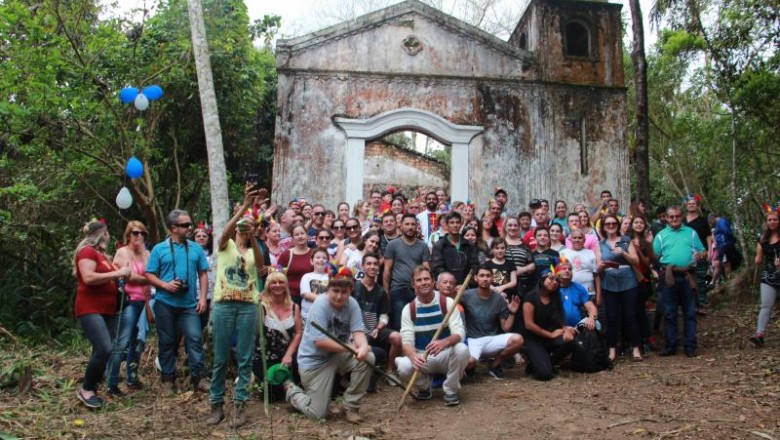 Missa na Igreja das Mercês, a mais antiga do Paraná, movimenta o turismo religioso