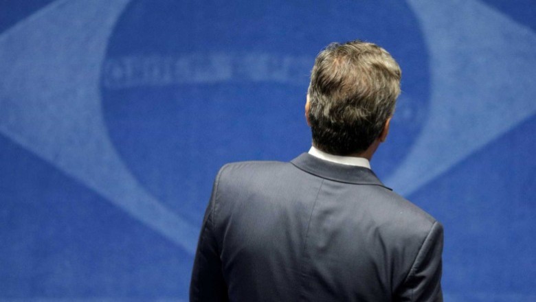 Defesa de Aécio quer votação no Senado