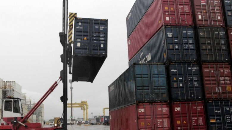 Indústria questiona taxa extra em portos