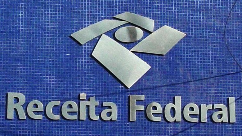 Aproximadamente 100 mil empresas serão impedidas de transmitir declaração do Simples