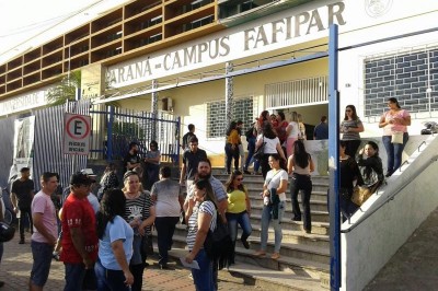 Mais de 2 mil candidatos realizam provas de teste seletivo para Saúde em Paranaguá