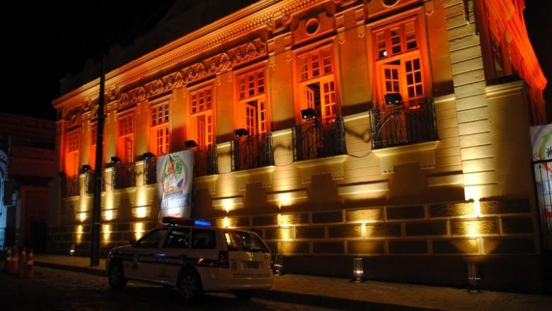 Seis peças movimentam o fim de semana no Teatro Rachel Costa em Paranaguá 