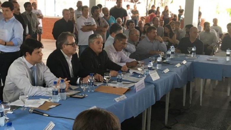 Marcelo Roque comemora licença para duplicação de 1,3 km da PR 407