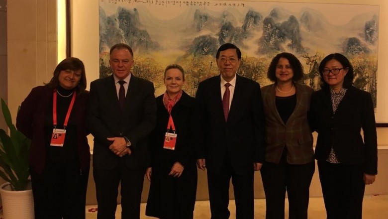 Em Pequim, Gleisi participa de encontro promovido pelo Partido Comunista Chinês