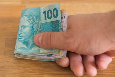 Acordo prevê pagamento à vista para poupadores que receberão até R$ 5 mil