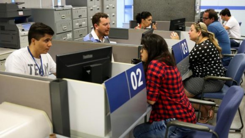 Saque acima de R$ 50 mil deve ser informado com 3 dias úteis de antecedência